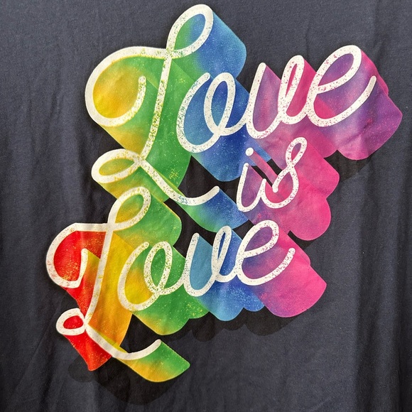 Love Is Love Dark Blue Medium Short Sleeves Medium Fit A Large TShirt BNWT - Picture 2 of 4